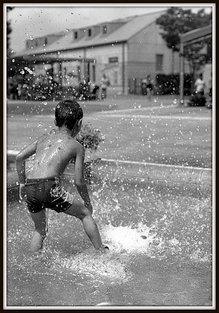 I want it to be summer AGAIN