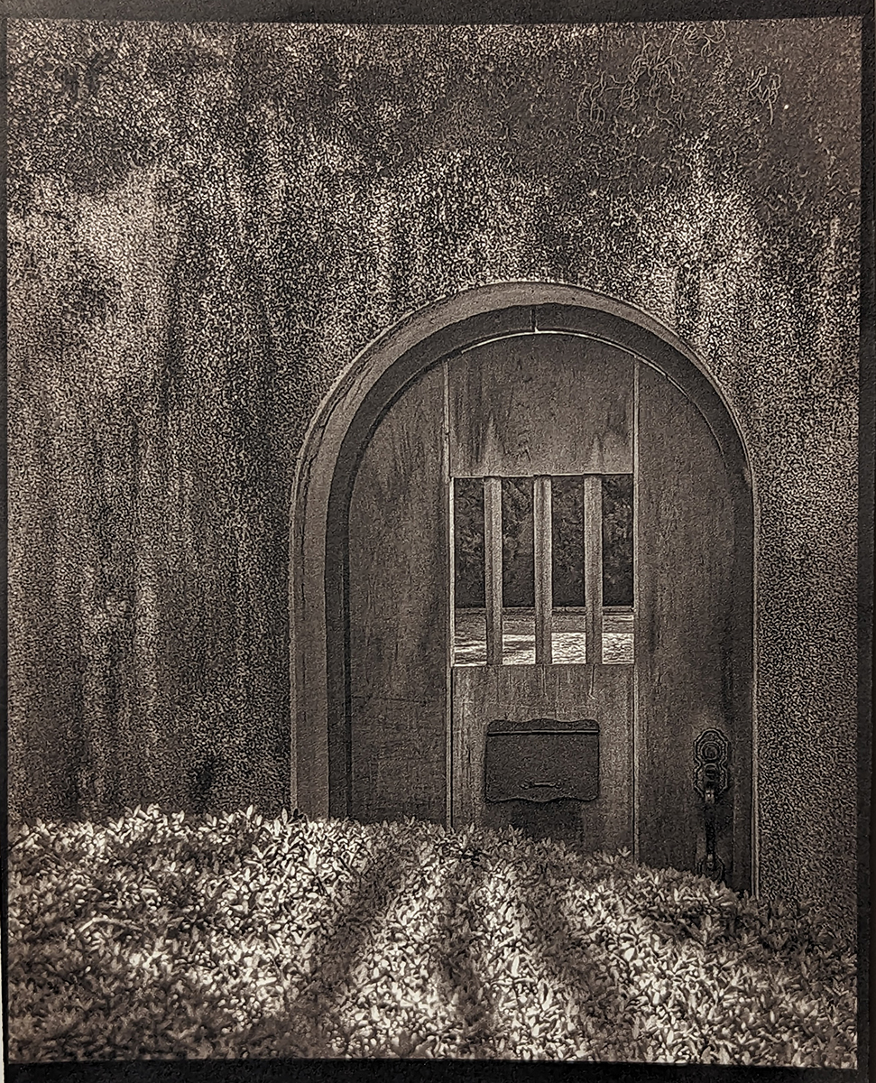 Ishibashi Estate Entrance