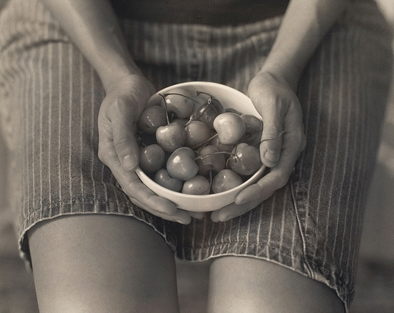 Jen and the Bowl of Cherries