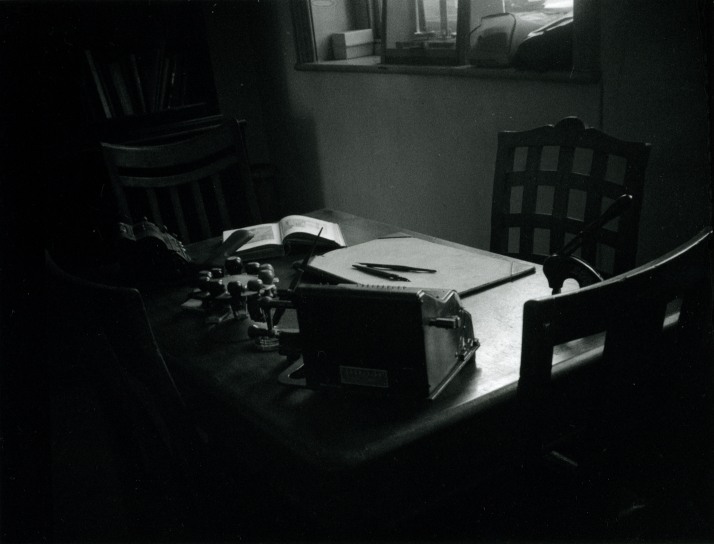 Kirkaldy's Desk