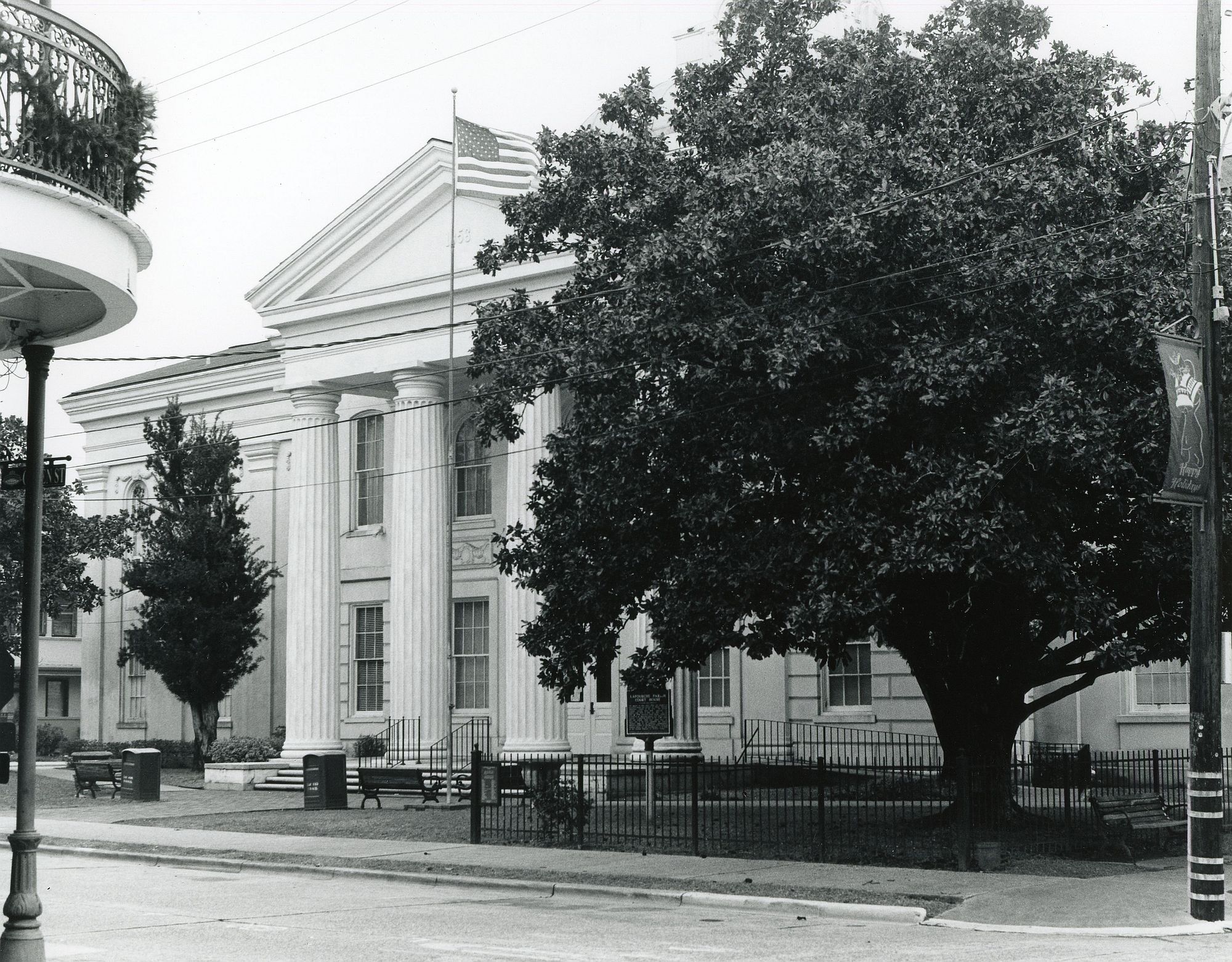 Lafourche Parish Court House
