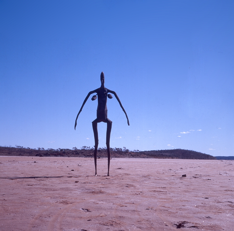 Lake Ballard statue