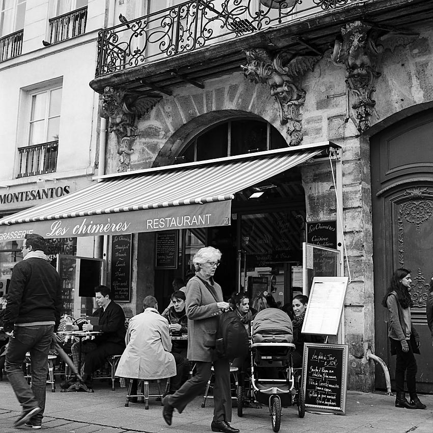 Les Chimeres Restaurant, Marais