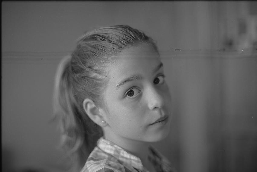 Lucía in her room