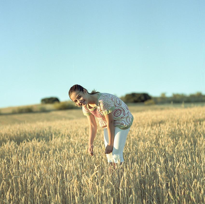 Lucía in the wheat field