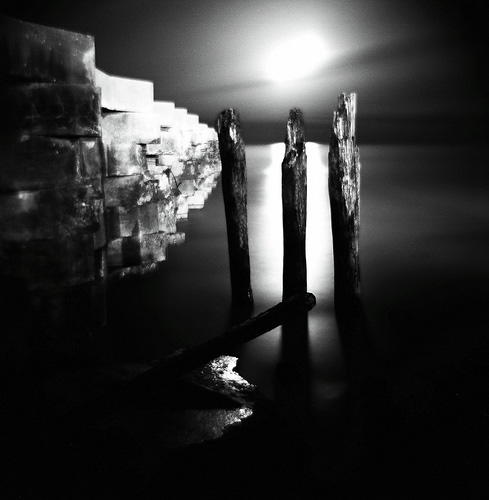 Manitowoc shore at night