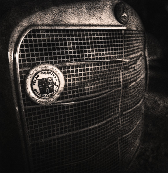 Mercedes Grille, Djupovic, Iceland