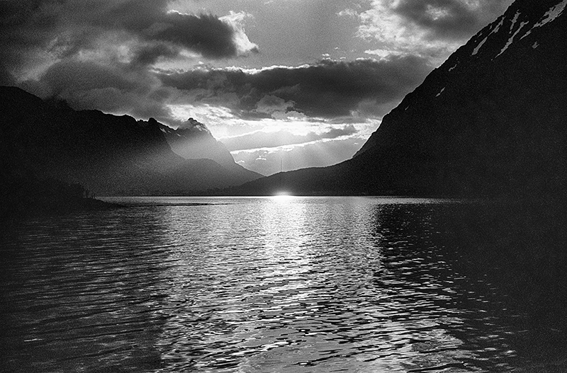 Midnight Sun at 2 am