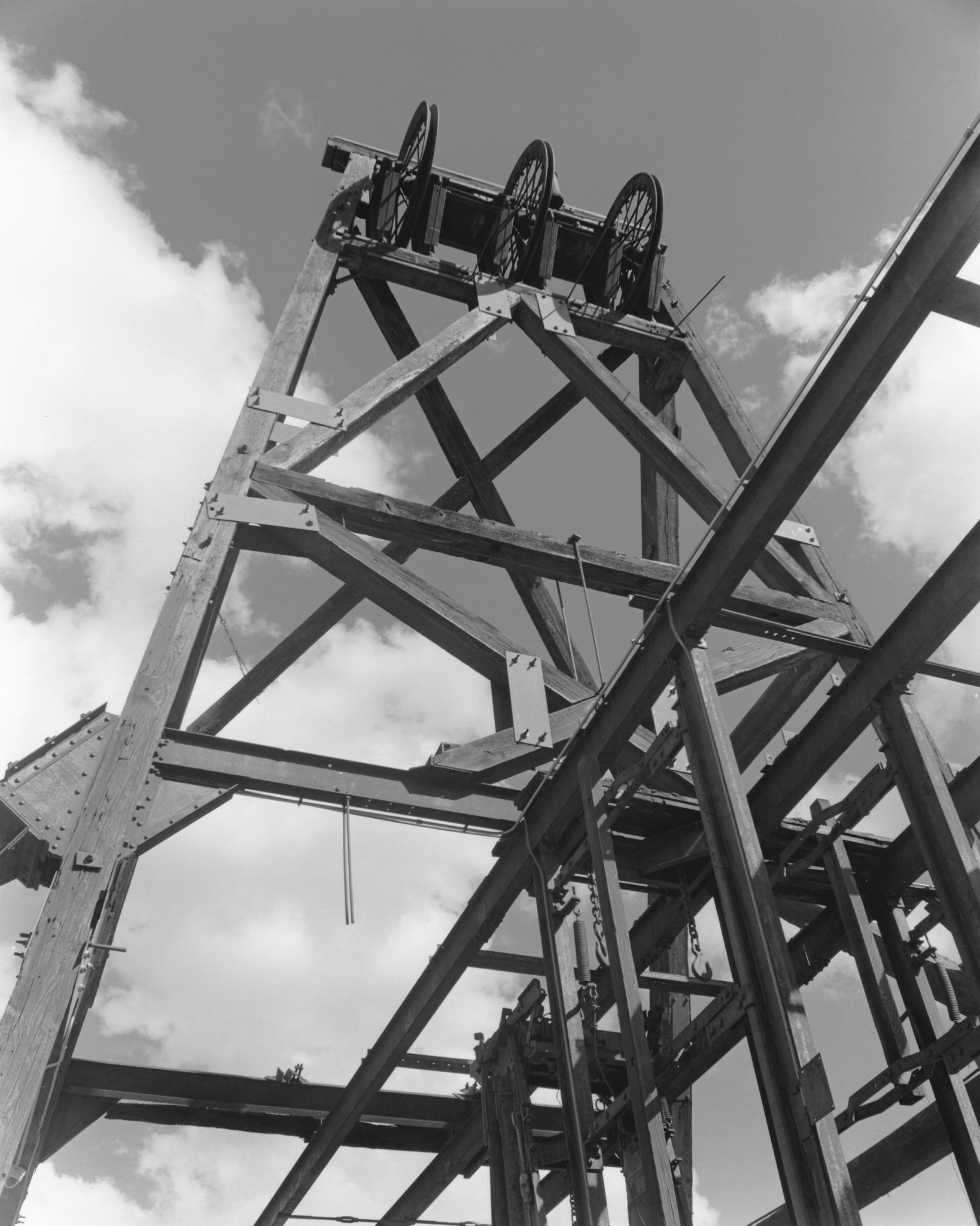 Mine Elevator Lift-Jerome
