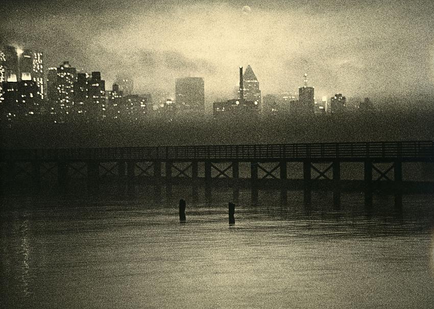 Moonrise over Hell's kitchen