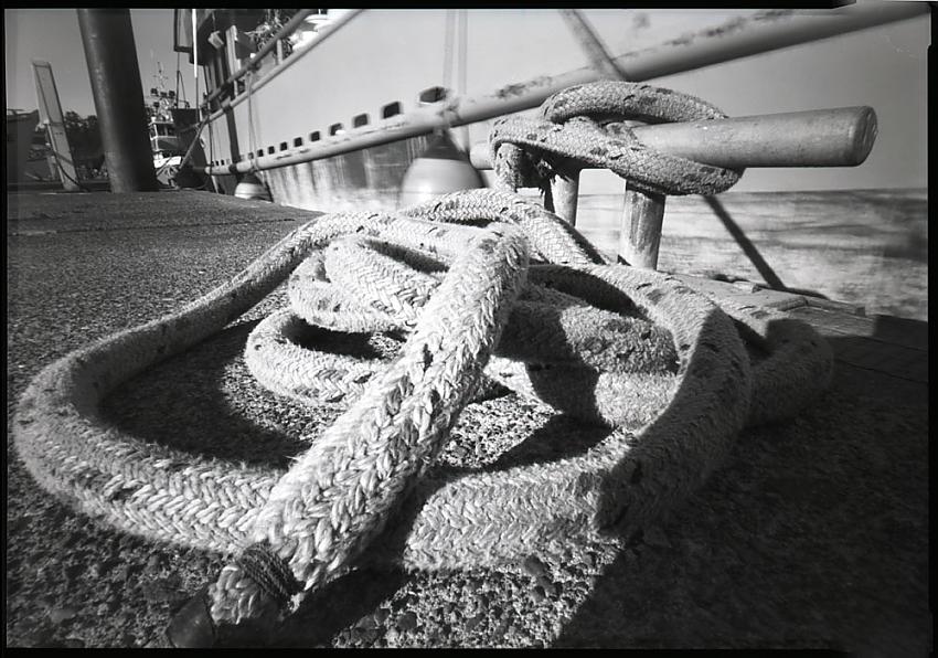 mooring rope, newport docks