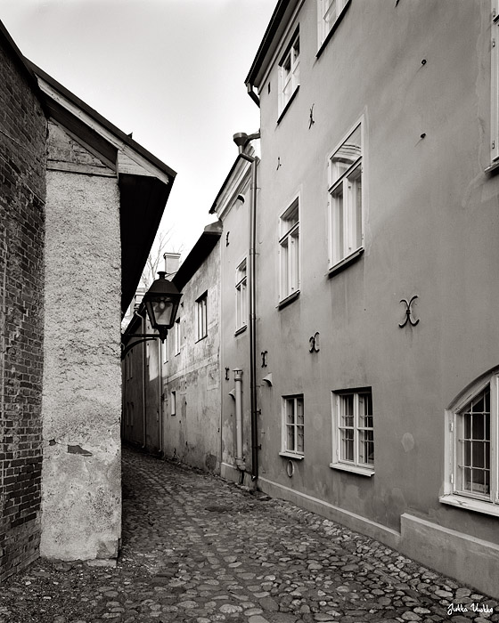 Narrow Street