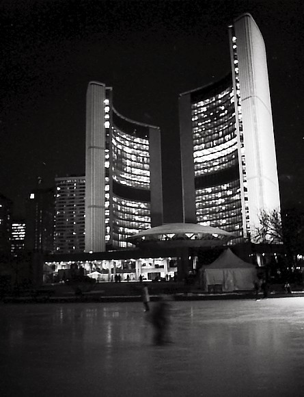 Nathan Philips Square (Toronto City Hall)