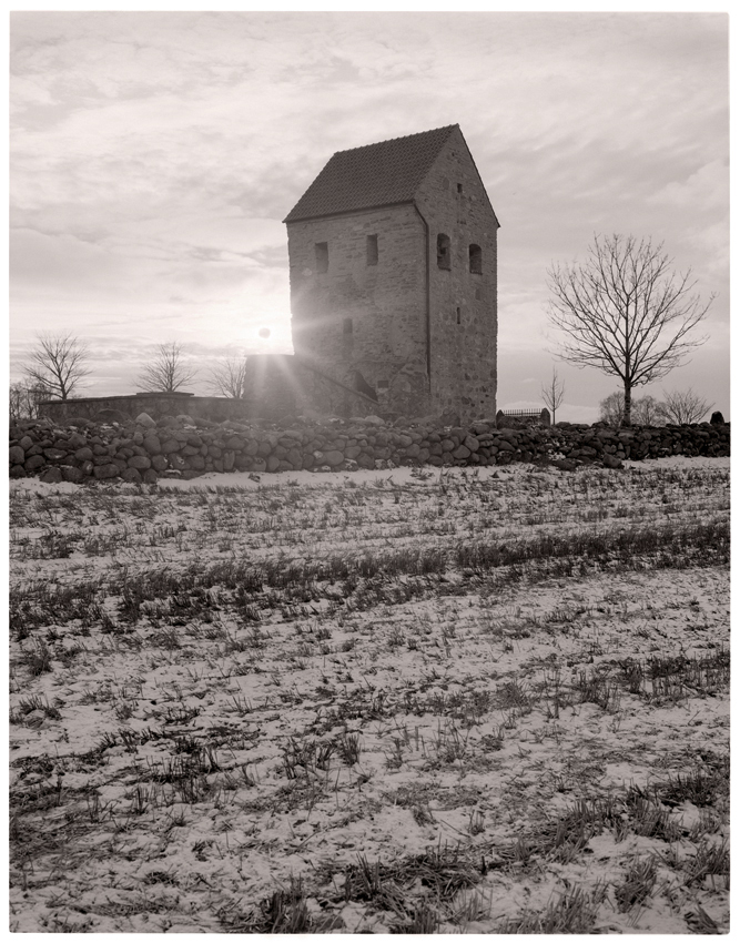 Nedraby Kyrkoruin @ sunset