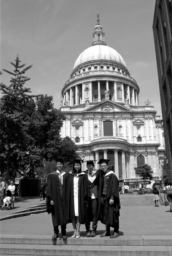 New Graduates at St Paul's