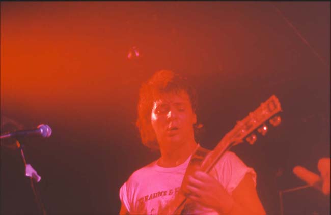No Mean Guitarist
