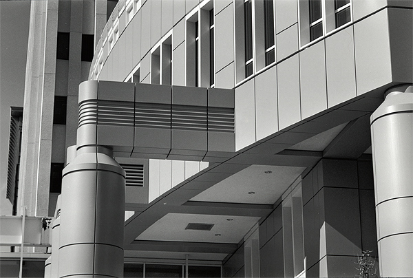 NO PICTURES! NO PICTURES!