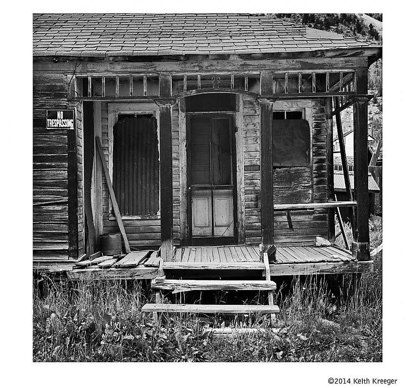 No Trespassing