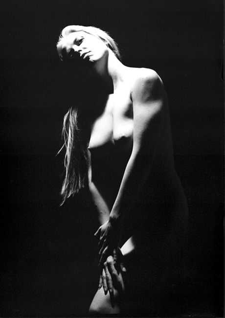 nude1