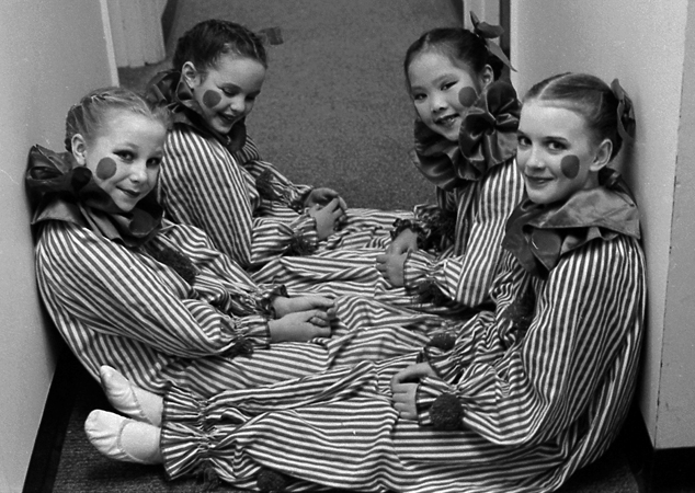 Nutcracker, Backstage