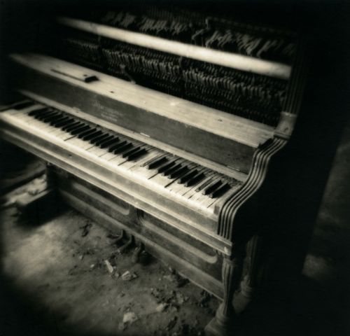 Old Piano