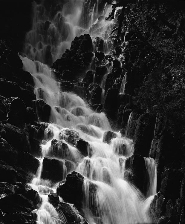 Ooofudo Falls