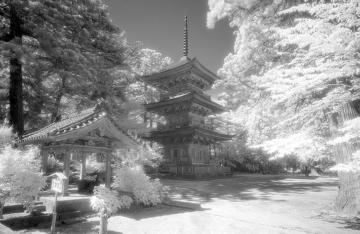 Oppoji Pagoda in IR