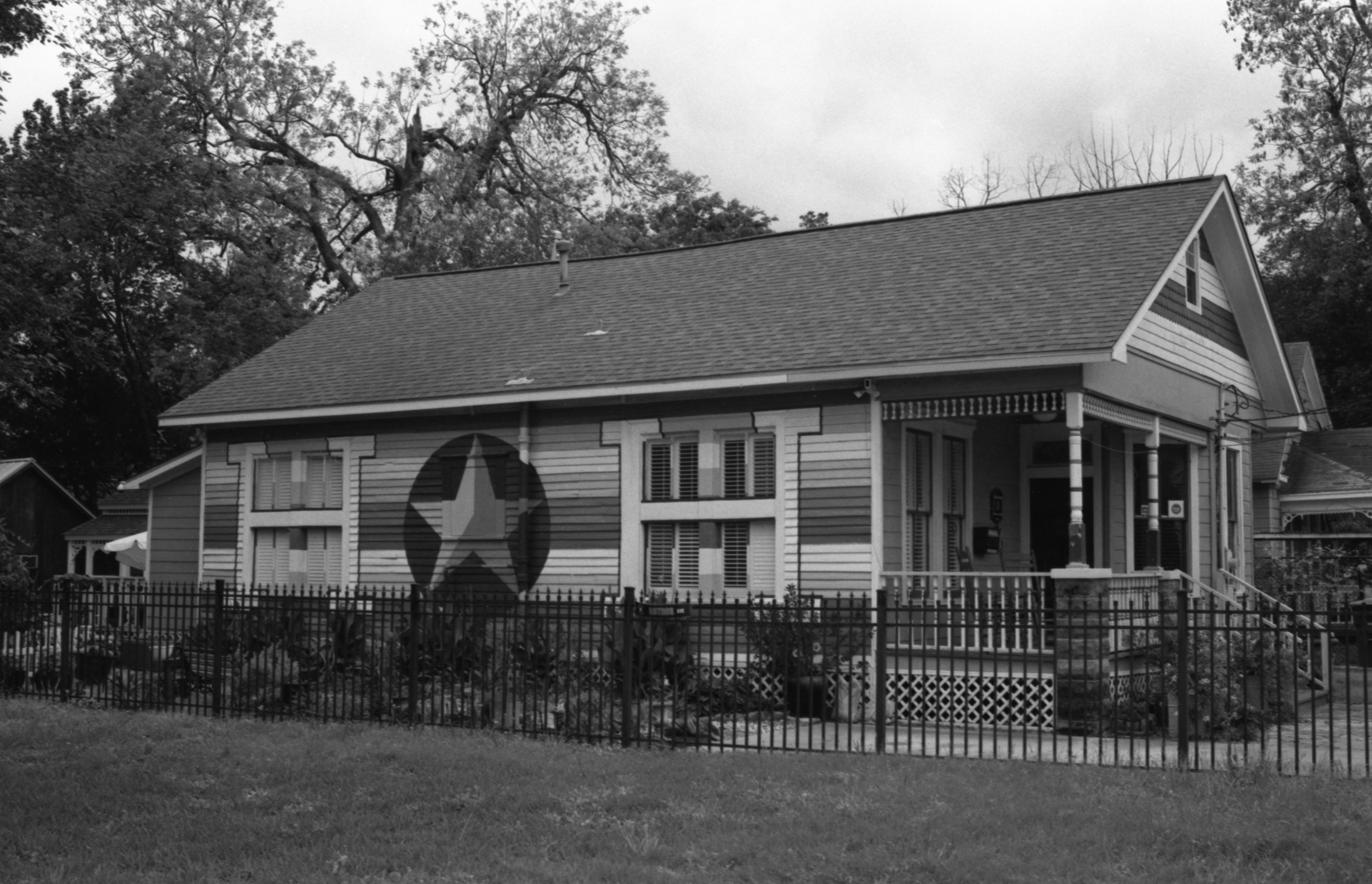 Panchromatic Astros themed home