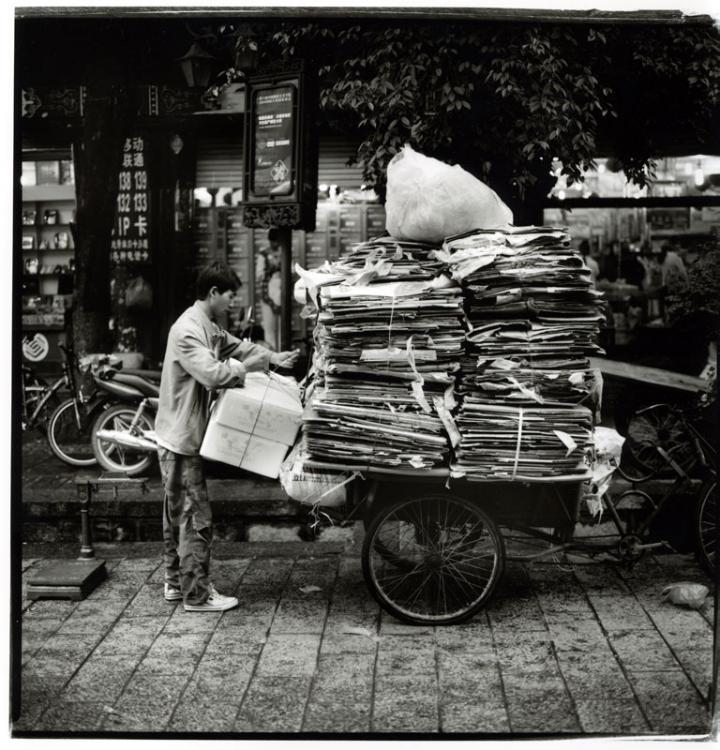 Paper Wagon, China (2009)