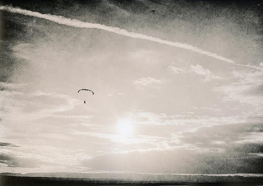 Paraplaning into the sunset