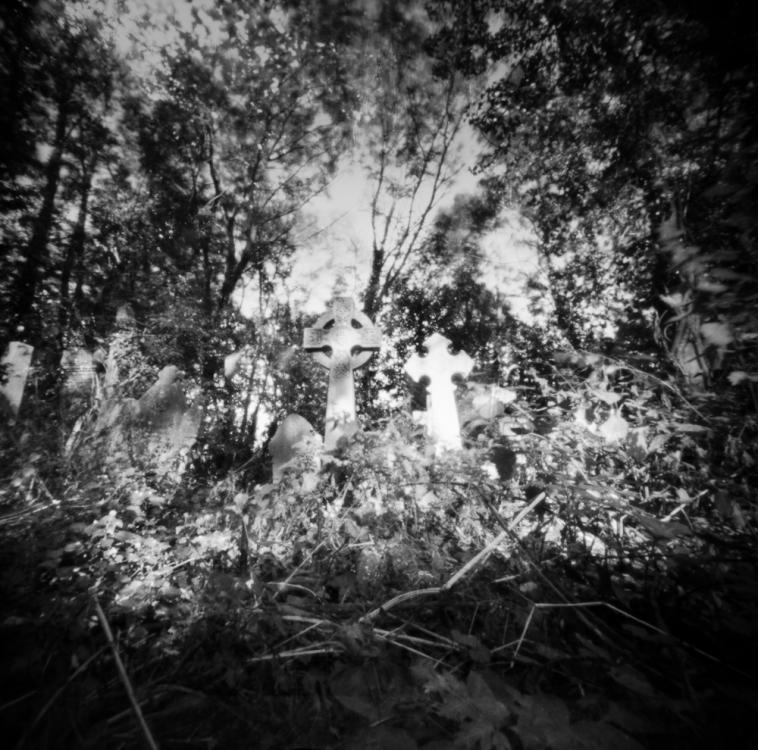 Pinhole Cemetery