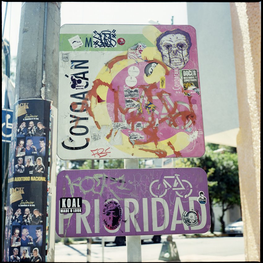 Priority Bikes Lane Sign, Coyoacan