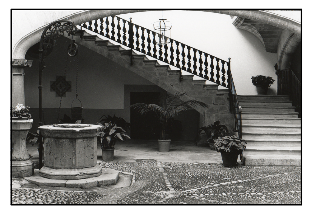 Reception area - Spain