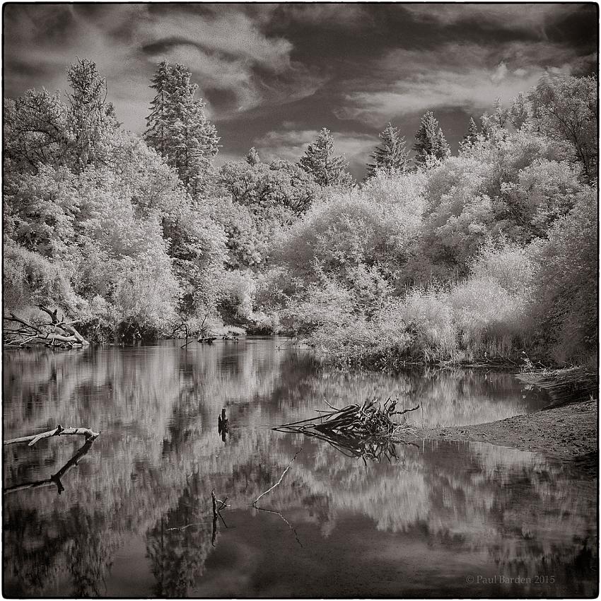 Riverview in infrared, north and south