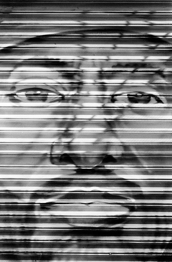Rolleikin Test with Security Grate Mural