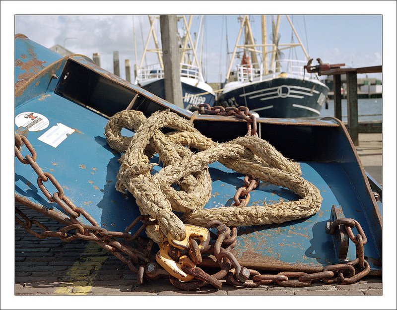Ropes and chain