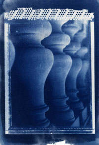 Round 12 - Bulb-like columns in blue