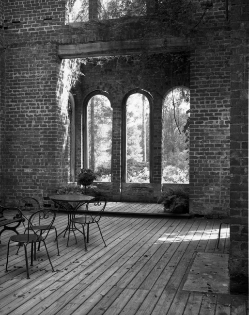 Ruins at Barnsley Gardens
