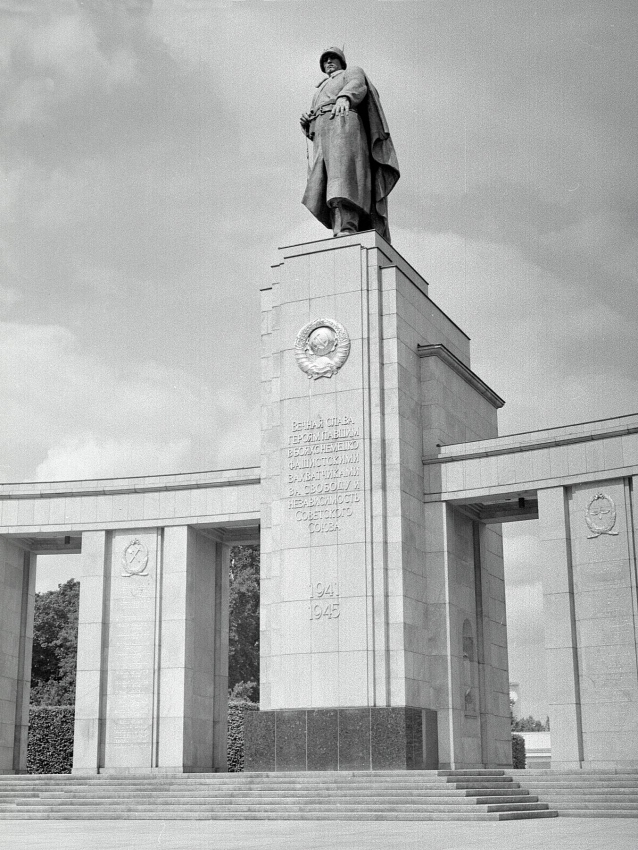 Russian War Memorial 2017 01