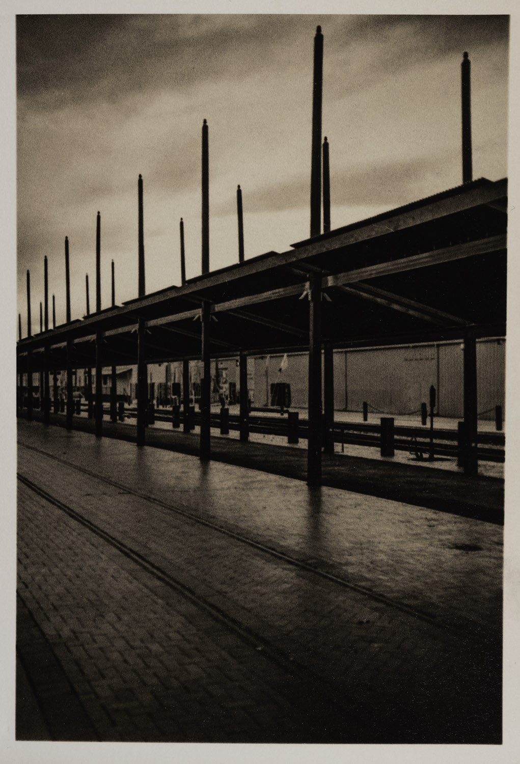 Santa Fe Rail Station (DuPont Velour Black)