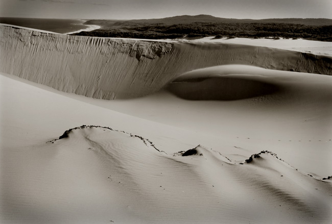 Shifting dunes