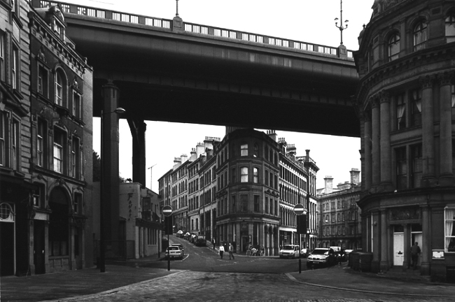 Side Queen Street