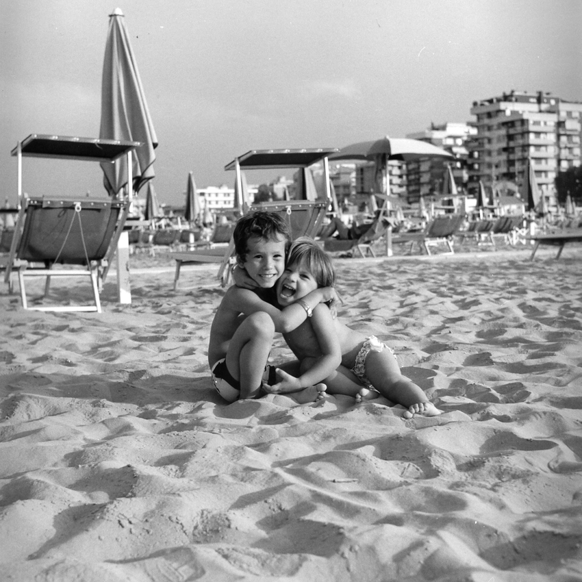 Sister and brother 03