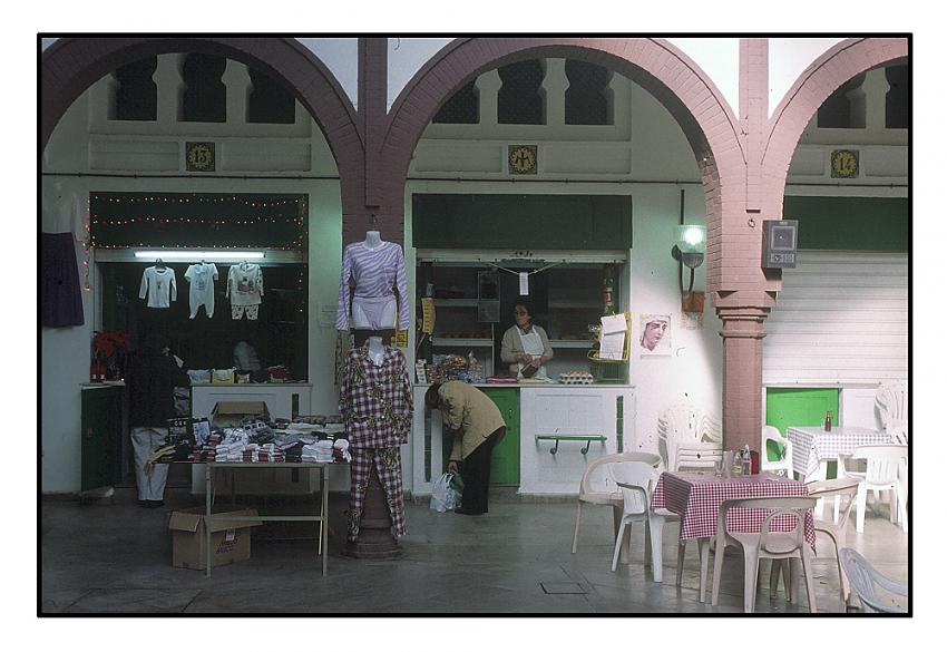 Spanish sort of indoor market