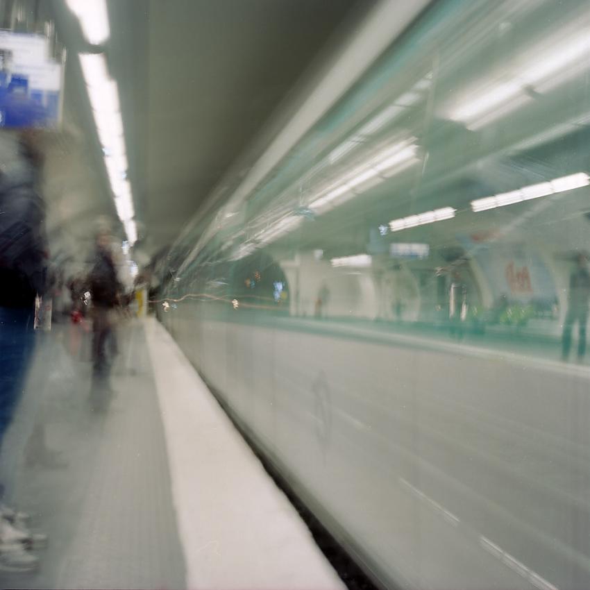 Speeding Metro, Paris