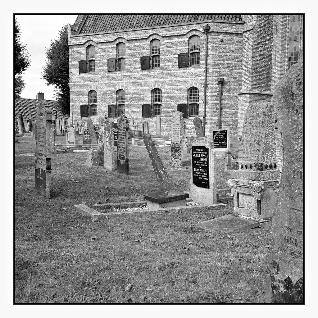 St. Gertrudiskerk churchyard