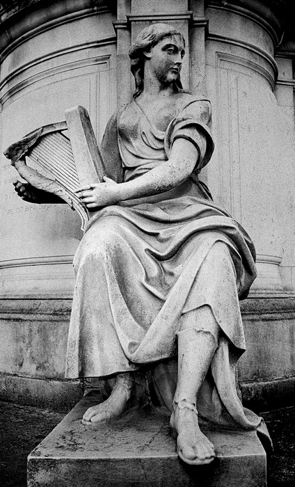 Statue