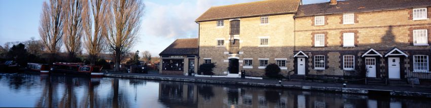 Stoke Bruerne Jan07