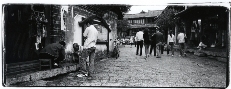 Street Life, Lijiang (2009)