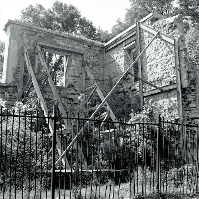 Supported Ruins